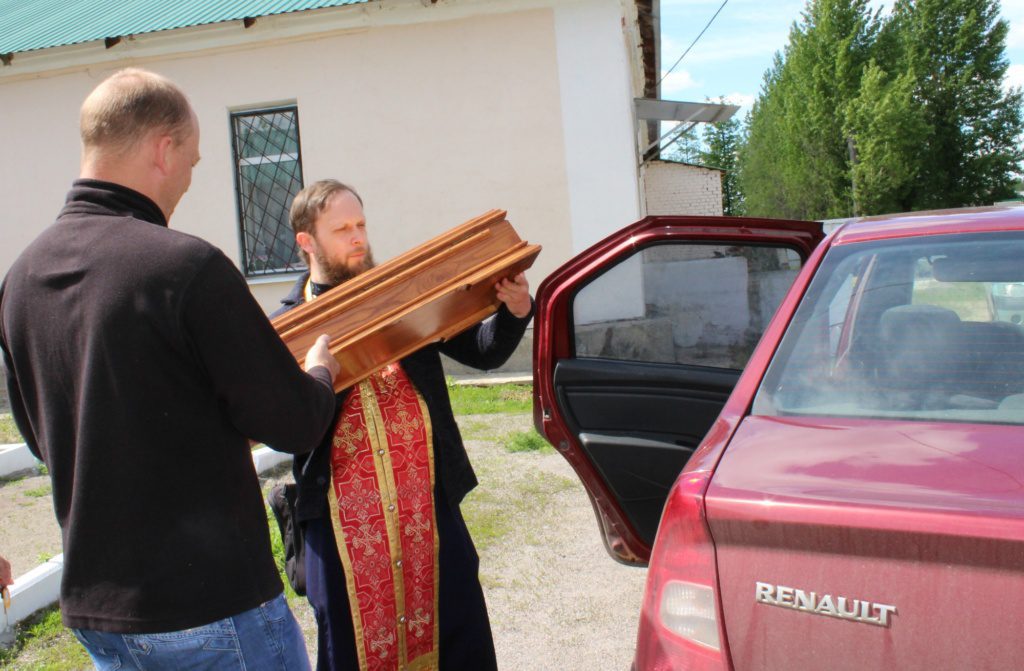 В центре  "Дом надежды" побывал  ковчег с частицей мощей св. прп. Серафима Саровского